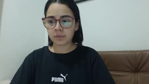 Emma online show from 10-22-25, 02:45