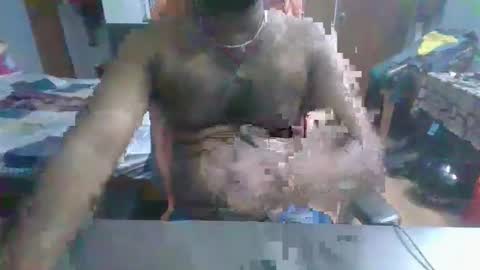 Snapshot of isha147 chatting on 01-31-25, 05:10 Horny boy online show from 01-31-25, 05:10