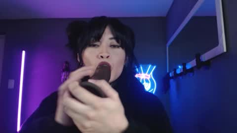 Snapshot of isis_diosa chatting on 01-14-25, 11:20 Ana Maria online show from 01-14-25, 11:20