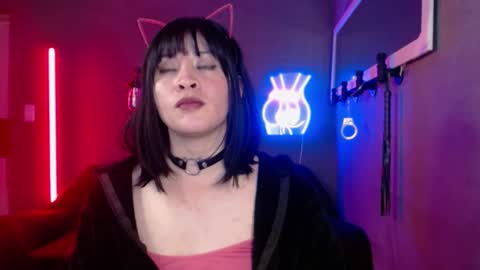 Snapshot of isis_diosa chatting on 10-02-25, 09:05 Ana Maria online show from 10-02-25, 09:05