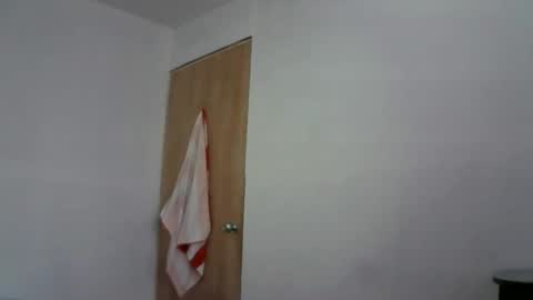 Snapshot of isis_pink chatting on 01-26-25, 01:58 Alaya online show from 01-26-25, 01:58