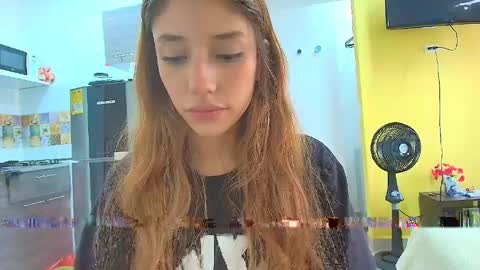 Snapshot of isis_pink chatting on 04-30-26, 03:40 Alaya online show from 04-30-26, 03:40