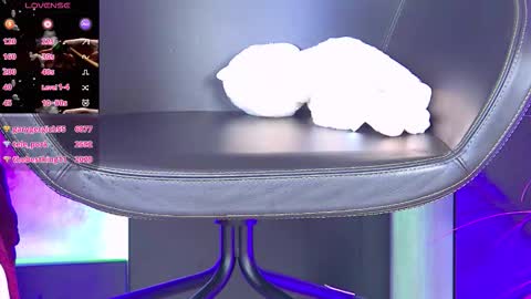 Isis online show from 10-13-25, 01:55