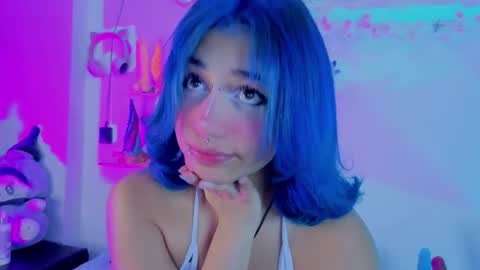 Isisjones18 online show from 01-08-26, 07:38