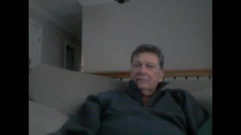 Snapshot of island625103 chatting on 02-09-25, 10:00 island625103 online show from 02-09-25, 10:00