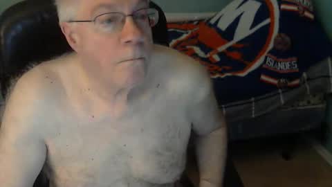 islesman22 online show from 04-05-26, 10:34