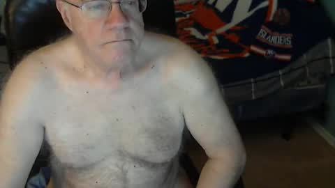 islesman22 online show from 04-21-26, 09:15