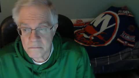 Snapshot of islesman22 chatting on 04-29-26, 01:53 islesman22 online show from 04-29-26, 01:53