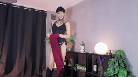 Julyane online show from 04-15-26, 12:50