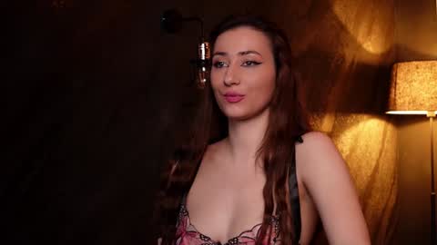 IsoldeBliss online show from 02-05-25, 01:33