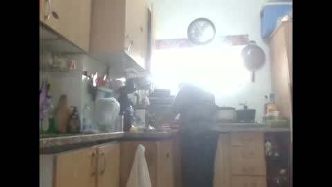 Marta online show from 11-16-25, 08:53