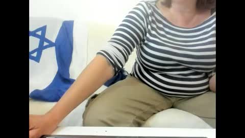 Marta online show from 04-13-26, 07:36