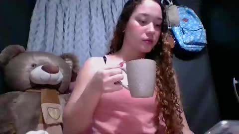 Issa online show from 10-06-25, 04:54