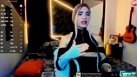 Issabella Davinci online show from 03-09-26, 12:14