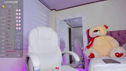 Isa  online show from 03-09-25, 11:25