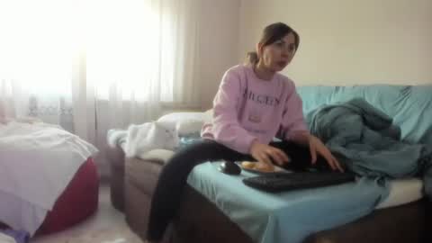 Issabelle online show from 02-24-25, 06:16