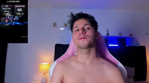 Issac online show from 11-18-25, 03:23