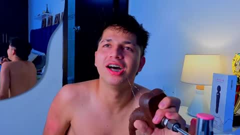 Issac online show from 04-18-26, 04:27