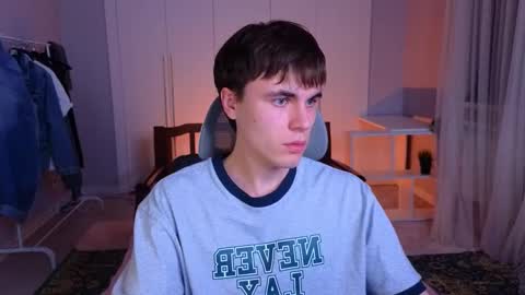 Snapshot of istairee chatting on 02-22-25, 02:30 Maks online show from 02-22-25, 02:30