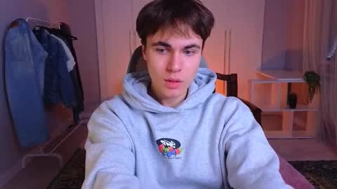 Maks online show from 03-12-25, 10:37