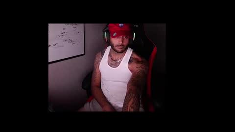 Snapshot of istreamtoo954 chatting on 09-25-25, 06:17 istreamtoo954 online show from 09-25-25, 06:17