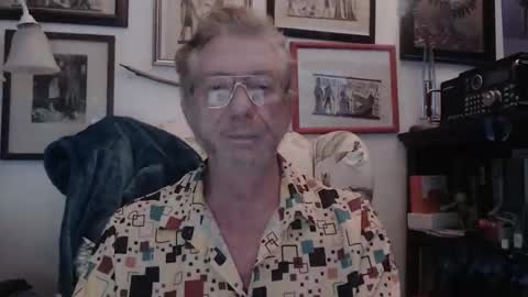 Snapshot of isubmissiveslut chatting on 03-22-26, 01:53 ImYourBitch online show from 03-22-26, 01:53