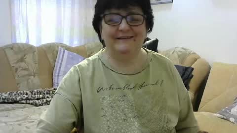 Snapshot of isxloves chatting on 05-31-26, 11:17 IsXLoves online show from 05-31-26, 11:17