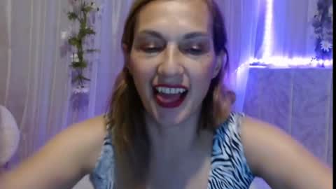 Itala Gomez online show from 02-19-25, 12:57