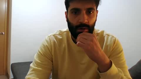 Snapshot of italianboybcn chatting on 12-28-24, 10:36 italianboybcn online show from 12-28-24, 10:36