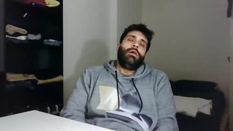 Snapshot of italianboybcn chatting on 01-25-25, 06:57 italianboybcn online show from 01-25-25, 06:57