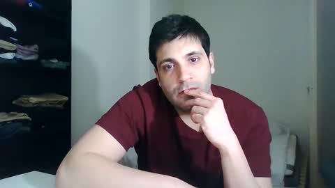 Snapshot of italianboybcn chatting on 01-31-25, 08:43 italianboybcn online show from 01-31-25, 08:43