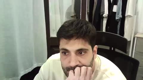 Snapshot of italianboybcn chatting on 10-10-25, 08:19 italianboybcn online show from 10-10-25, 08:19