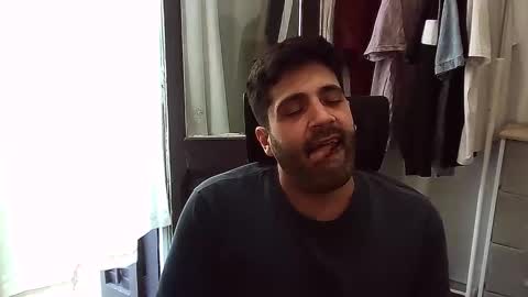 Snapshot of italianboybcn chatting on 10-11-25, 08:24 italianboybcn online show from 10-11-25, 08:24