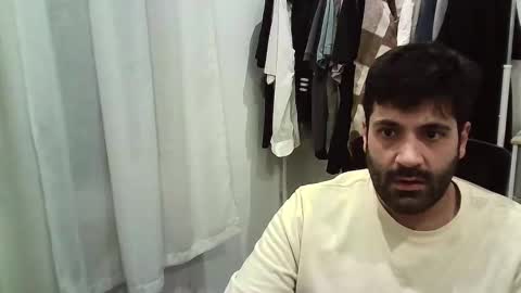 italianboybcn online show from 12-02-25, 06:41