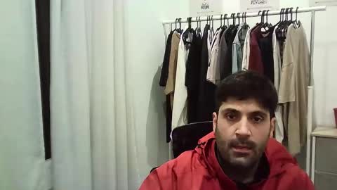 Snapshot of italianboybcn chatting on 01-11-26, 09:42 italianboybcn online show from 01-11-26, 09:42