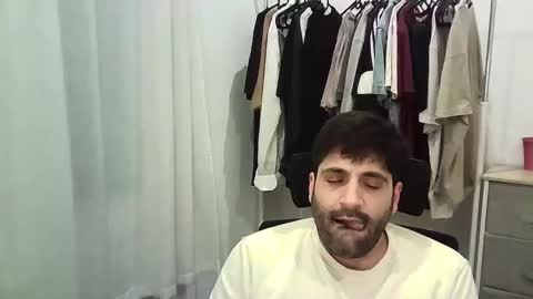 Snapshot of italianboybcn chatting on 01-14-26, 06:57 italianboybcn online show from 01-14-26, 06:57