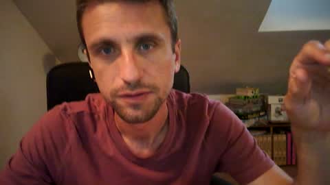 Snapshot of italiano116116 chatting on 06-17-26, 07:04 italiano116116 online show from 06-17-26, 07:04