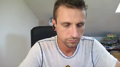 Snapshot of italiano116116 chatting on 07-02-26, 12:00 italiano116116 online show from 07-02-26, 12:00
