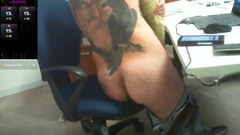 Alex online show from 11-19-25, 06:19