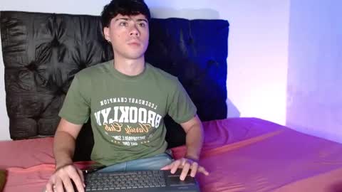 Ithan and Friends online show from 02-10-26, 08:18