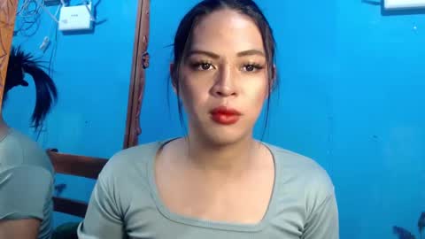 Snapshot of its_asiandave chatting on 01-05-25, 03:34 DAVE online show from 01-05-25, 03:34