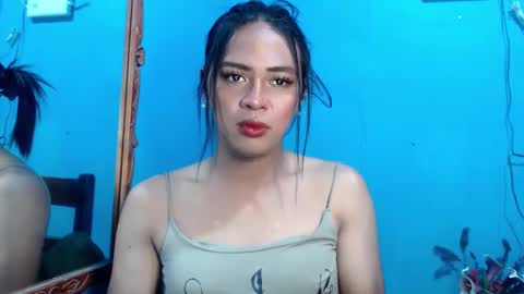 Snapshot of its_asiandave chatting on 01-07-25, 06:38 DAVE online show from 01-07-25, 06:38