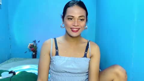 Snapshot of its_asiandave chatting on 01-24-25, 12:20 DAVE online show from 01-24-25, 12:20