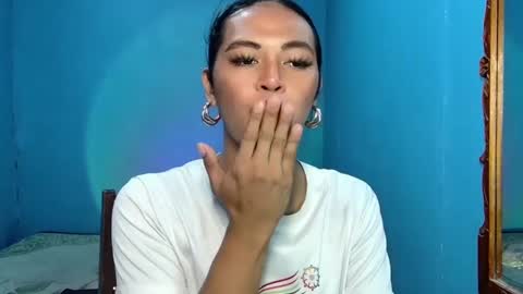 Snapshot of its_asiandave chatting on 01-27-25, 04:01 DAVE online show from 01-27-25, 04:01