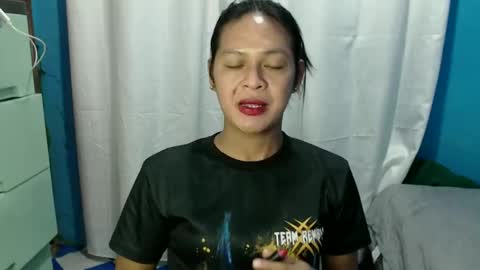 Snapshot of its_asiandave chatting on 03-04-25, 09:00 DAVE online show from 03-04-25, 09:00