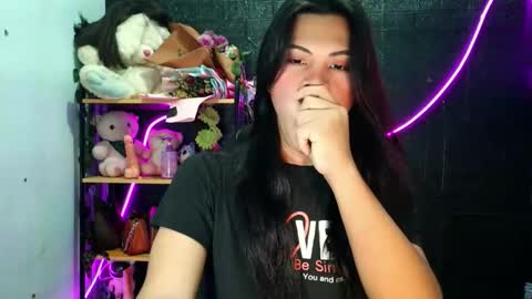 its_chloe20 online show from 05-17-26, 12:45