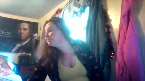 Snapshot of its_kimber chatting on 01-12-26, 02:44 its kimber online show from 01-12-26, 02:44