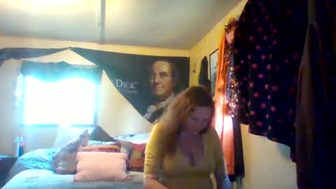 Snapshot of its_kimber chatting on 02-11-26, 01:49 its kimber online show from 02-11-26, 01:49