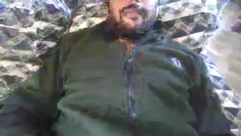 Snapshot of its_me_2323 chatting on 10-11-25, 05:50 its_me_2323 online show from 10-11-25, 05:50