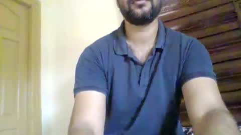 its_me_2323 online show from 05-15-26, 04:30